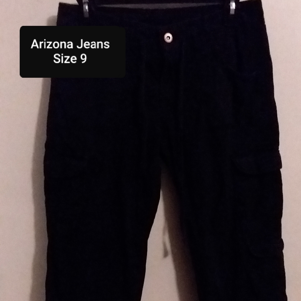 Arizona Jean Company Capris
